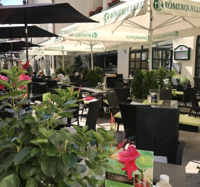 Cafe Bistro Bellini in Villach - Gastgarten