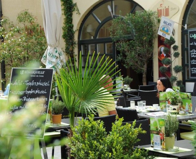 Cafe Bistro Bellini in Villach - Gastgarten