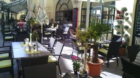Cafe Bistro Bellini in Villach - Gastgarten
