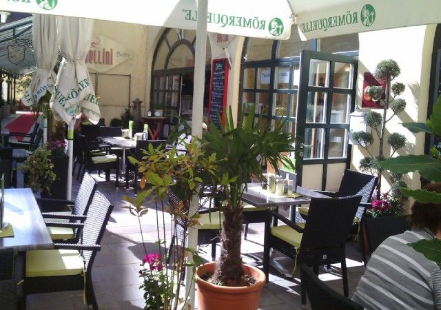 Cafe Bistro Bellini in Villach - Gastgarten